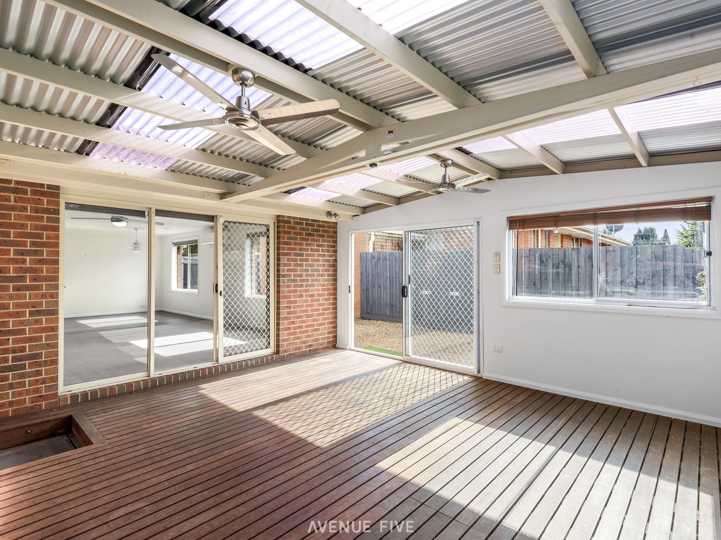 2/211-213 Boundary Road, Whittington VIC 3219, Image 1