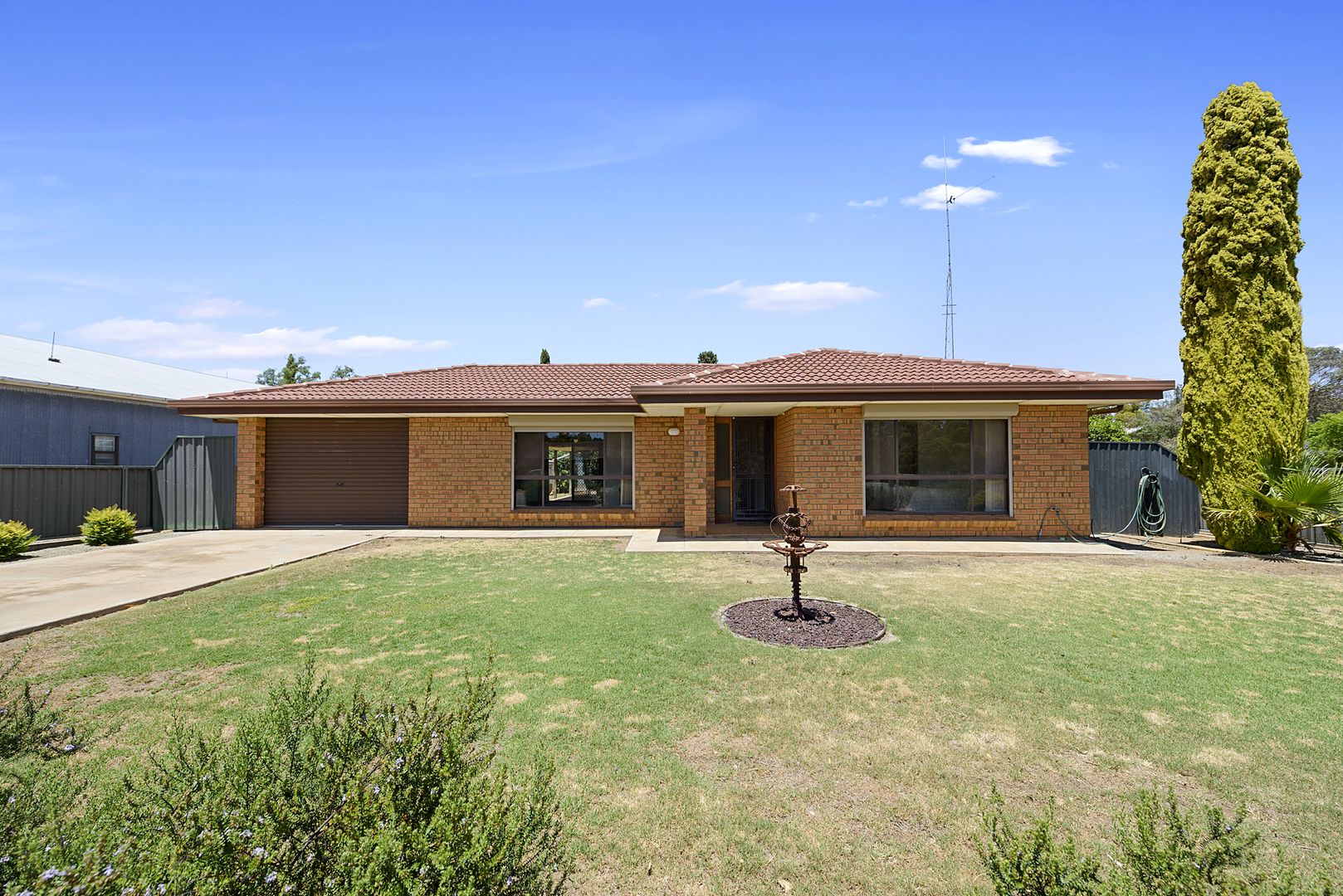 2 Clare Road, Brinkworth SA 5464