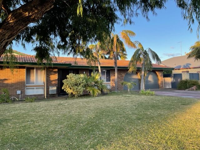 3 bedrooms House in 6 Asteria Ct SILVER SANDS WA, 6210