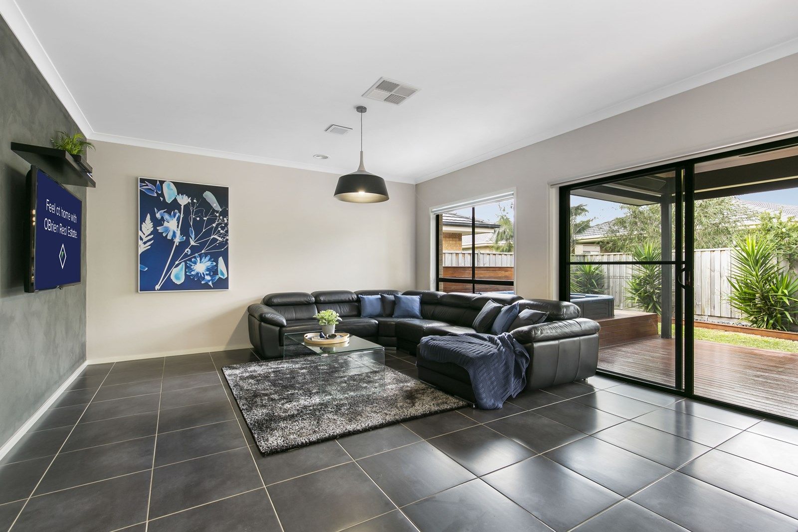 10 Normanby, Sandhurst VIC 3977, Image 2