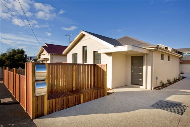 3 bedrooms Townhouse in 1/151 Hope Street GEELONG WEST VIC, 3218