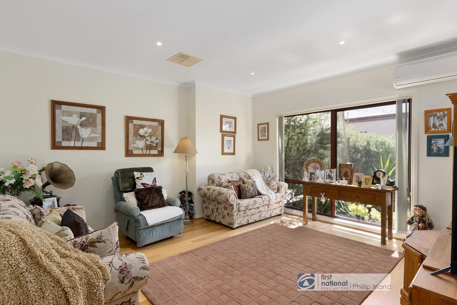 7/83 Chapel Street, Cowes VIC 3922, Image 1