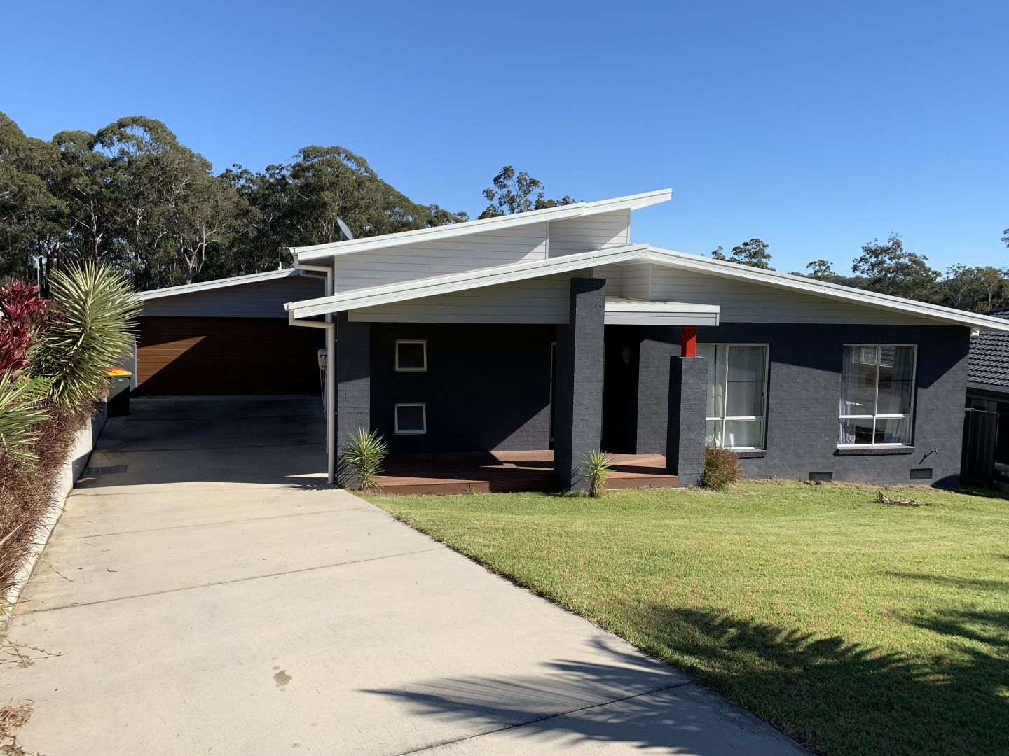 16 Seaforth Drive, Valla Beach Property History & Address Research