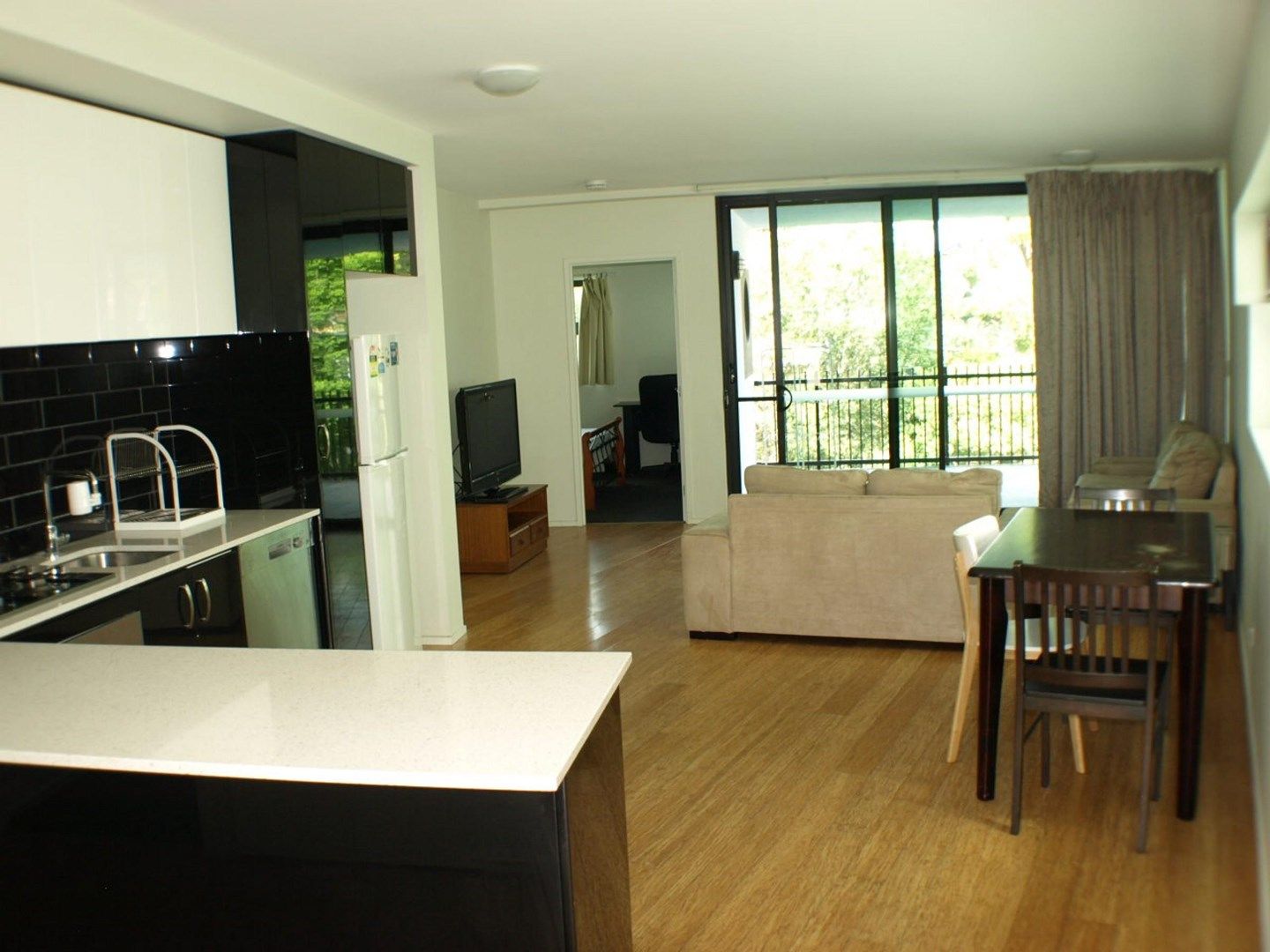 2 bedrooms Apartment / Unit / Flat in LN:13369/41 School St KELVIN GROVE QLD, 4059