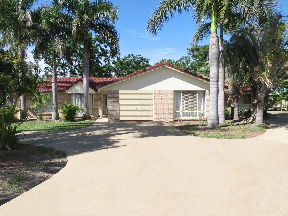 Emerald QLD 4720 6 beds house for Sale, VENDOR WILL LOOK AT ALL