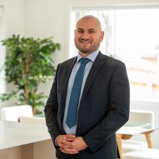 Jad El-Husseini, Sales representative