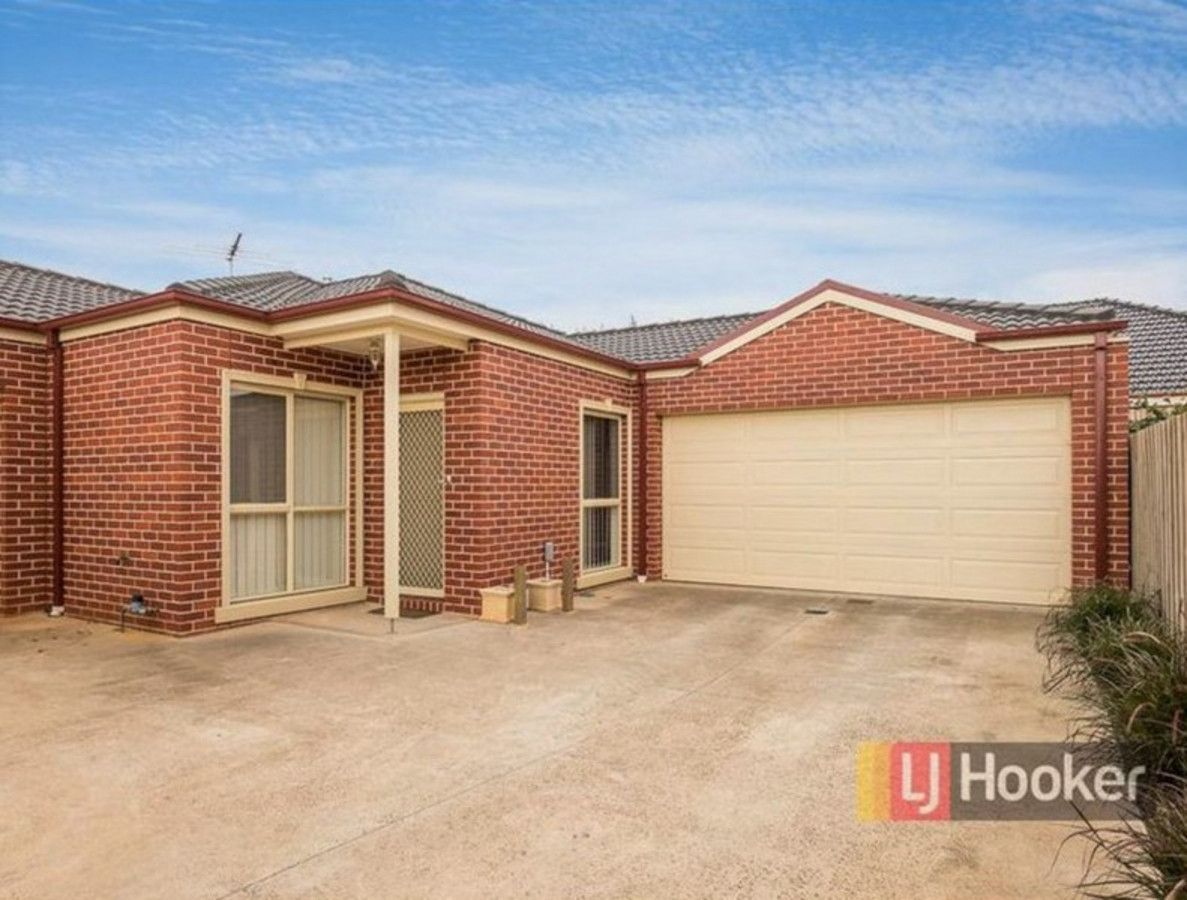 3 bedrooms House in 2/22 Yankos Drive WERRIBEE VIC, 3030