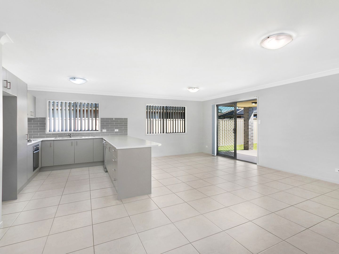 35 Regatta Way, Summerland Point NSW 2259, Image 1