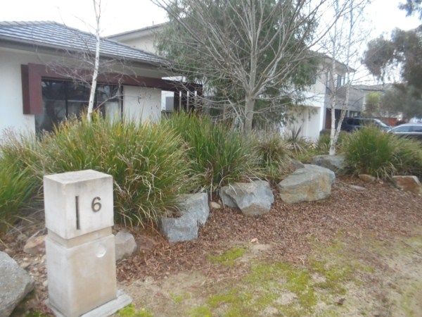 3 bedrooms House in 6 Viewmount Place SANDHURST VIC, 3977