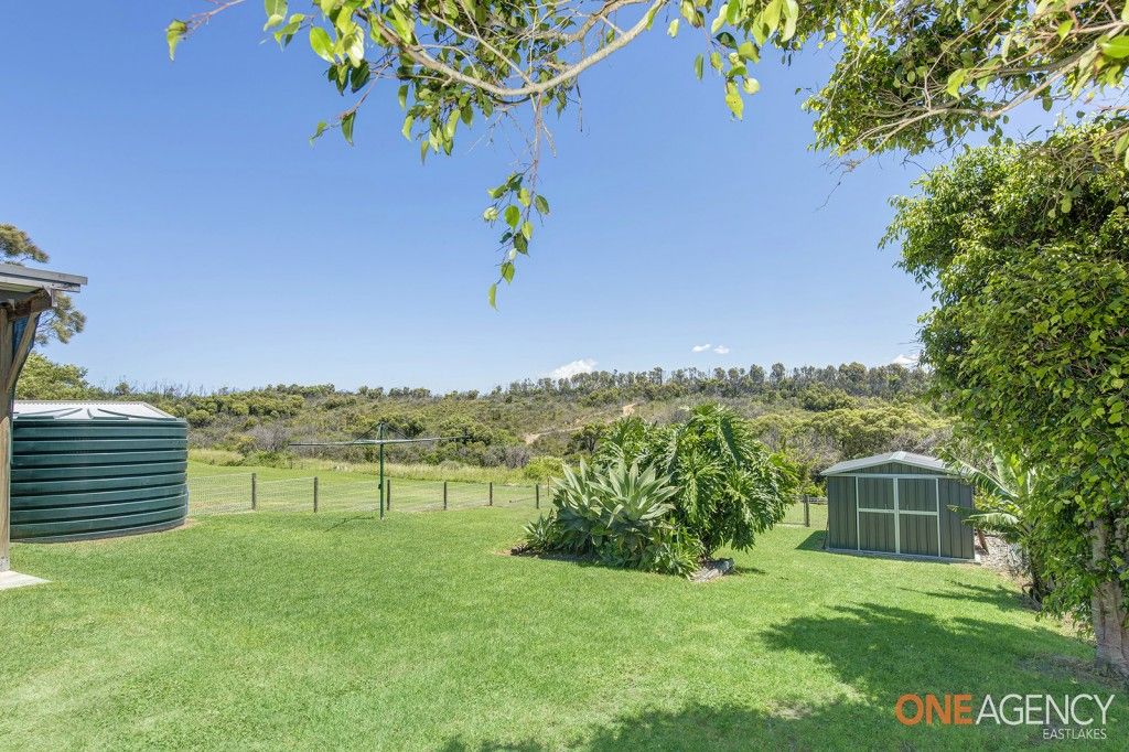 18 Clarke Street, Catherine Hill Bay Property History & Address