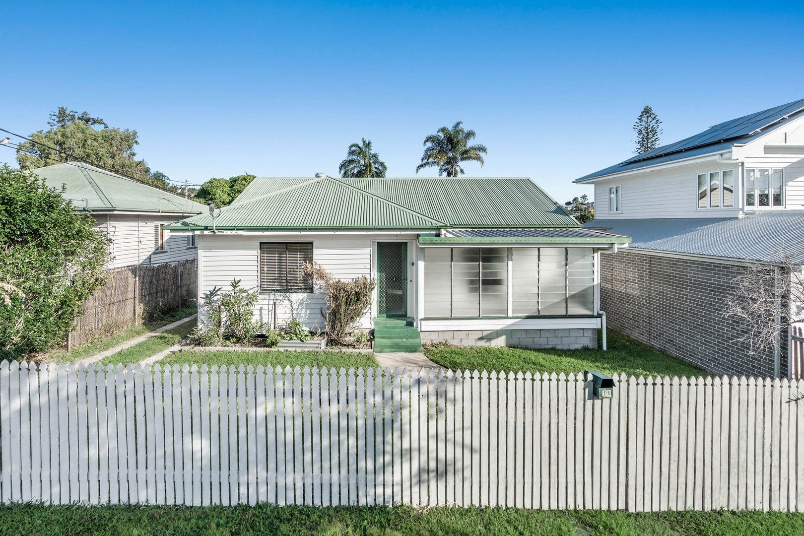 3 bedrooms House in 11 Goolara Street CANNON HILL QLD, 4170