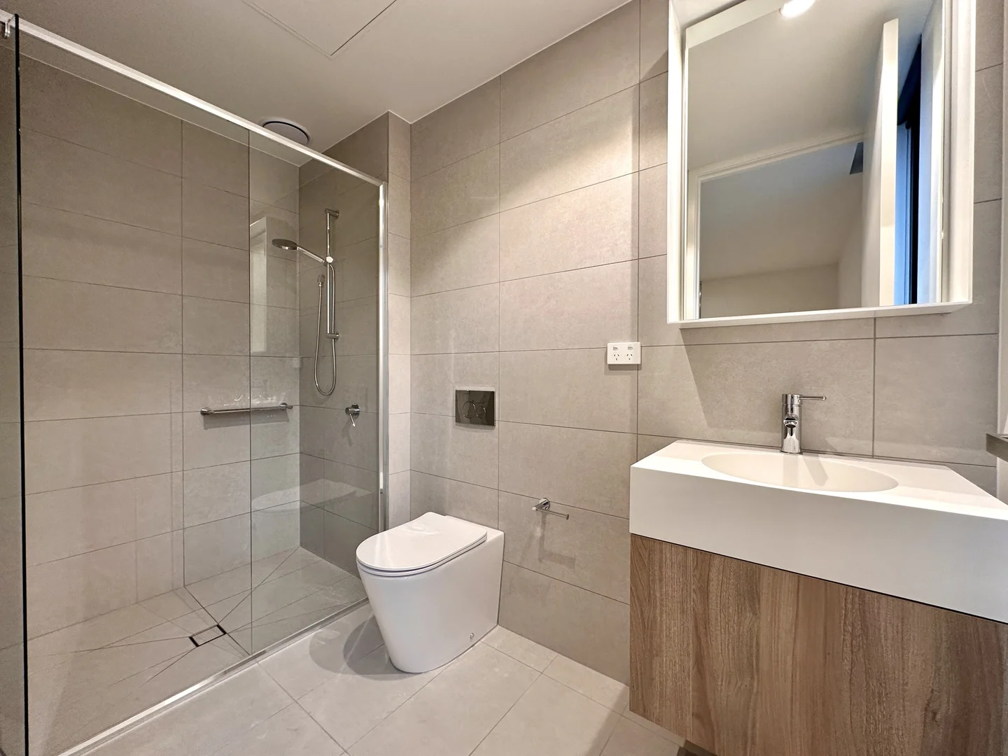 Additional image 5 of 2B2B/45 Dudley St, West Melbourne VIC 3003