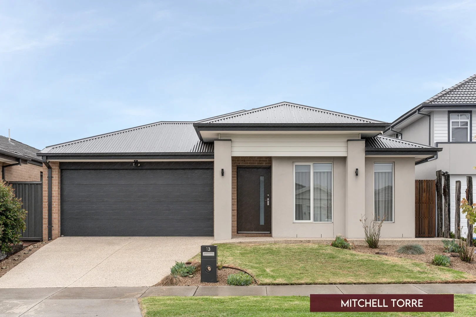 13 Hikari Crescent, Cranbourne South VIC 3977