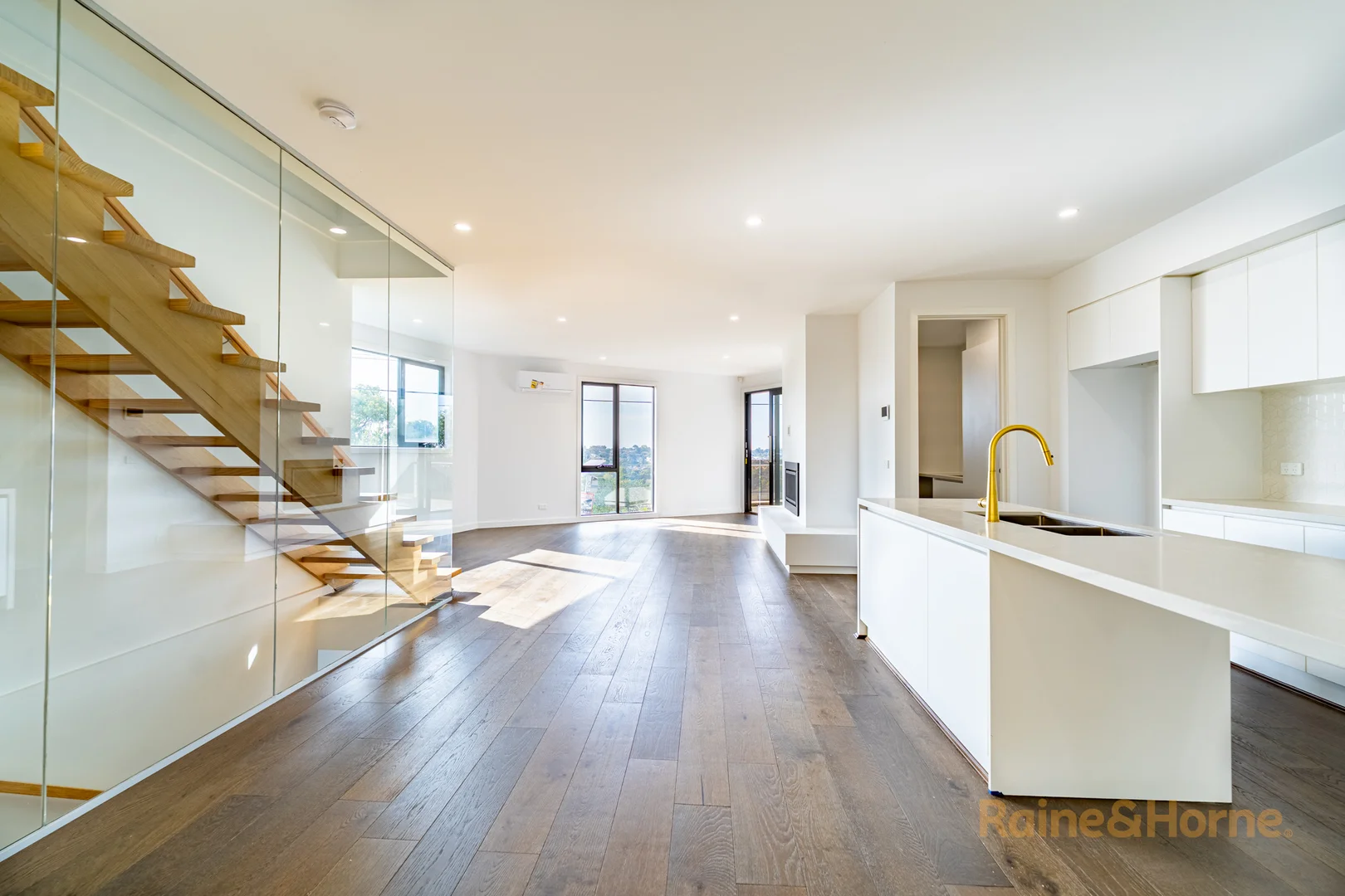 Additional image 4 of 1/110 Lebanon Street, Strathmore VIC 3041