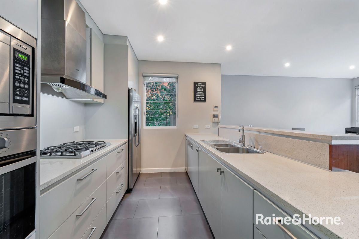 97 Brighton Drive, Bella Vista NSW 2153, Image 2