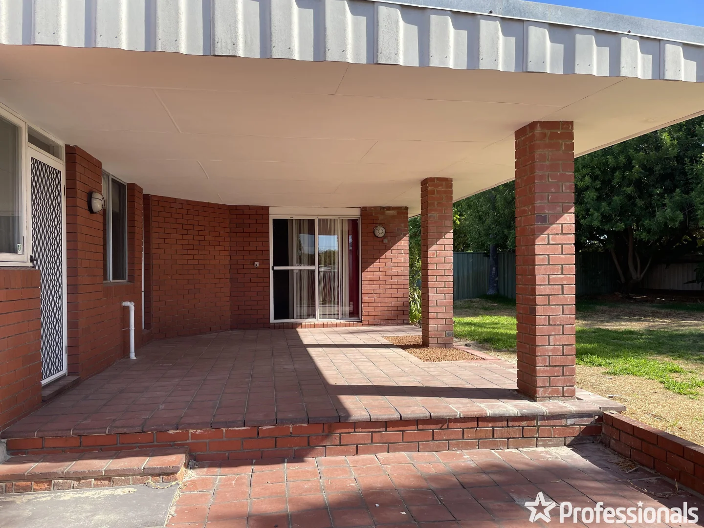 Additional image 19 of 19 Hughenden Drive, Thornlie WA 6108