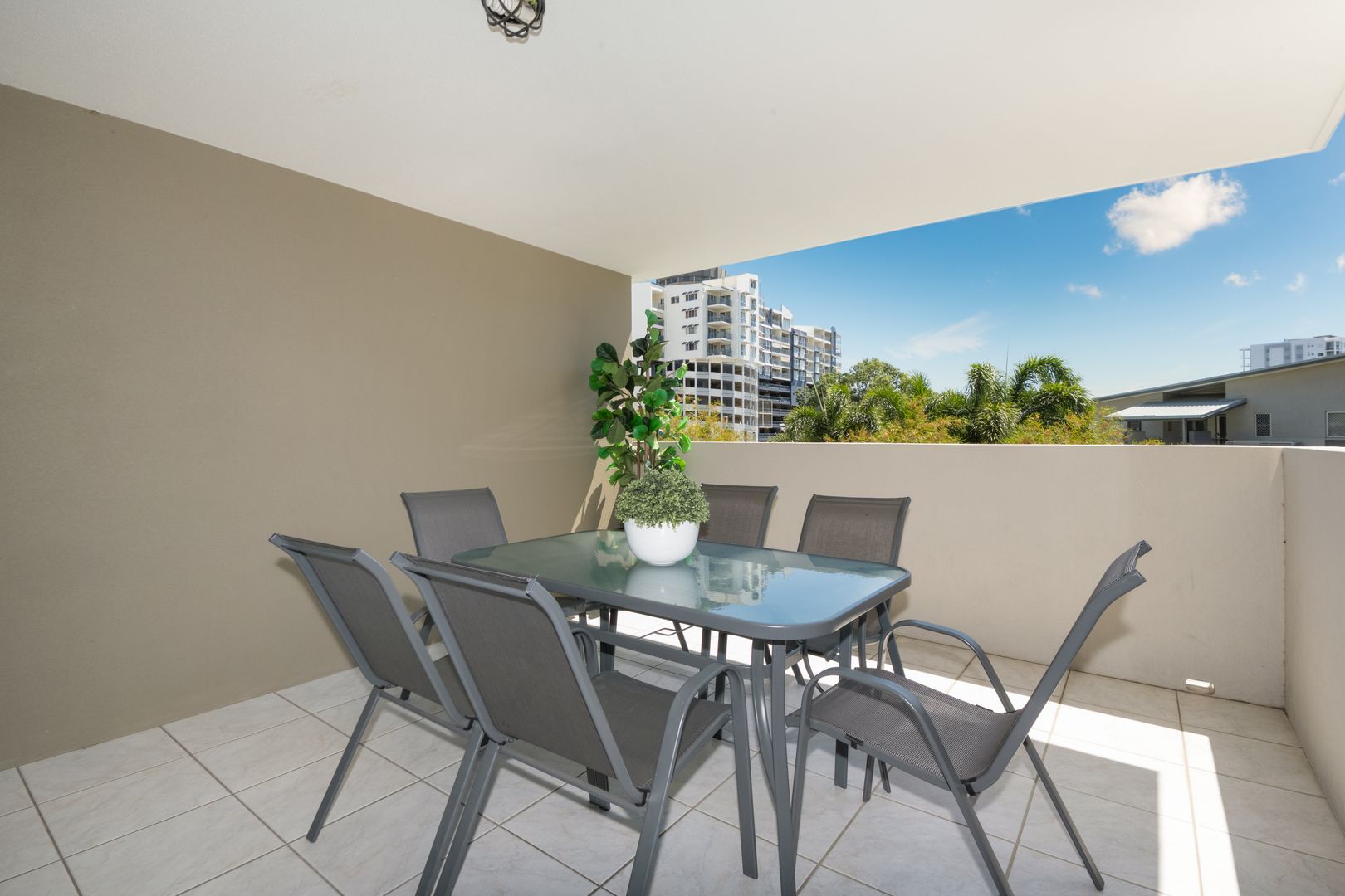 12/51-69 Stanley Street, Townsville City QLD 4810, Image 2