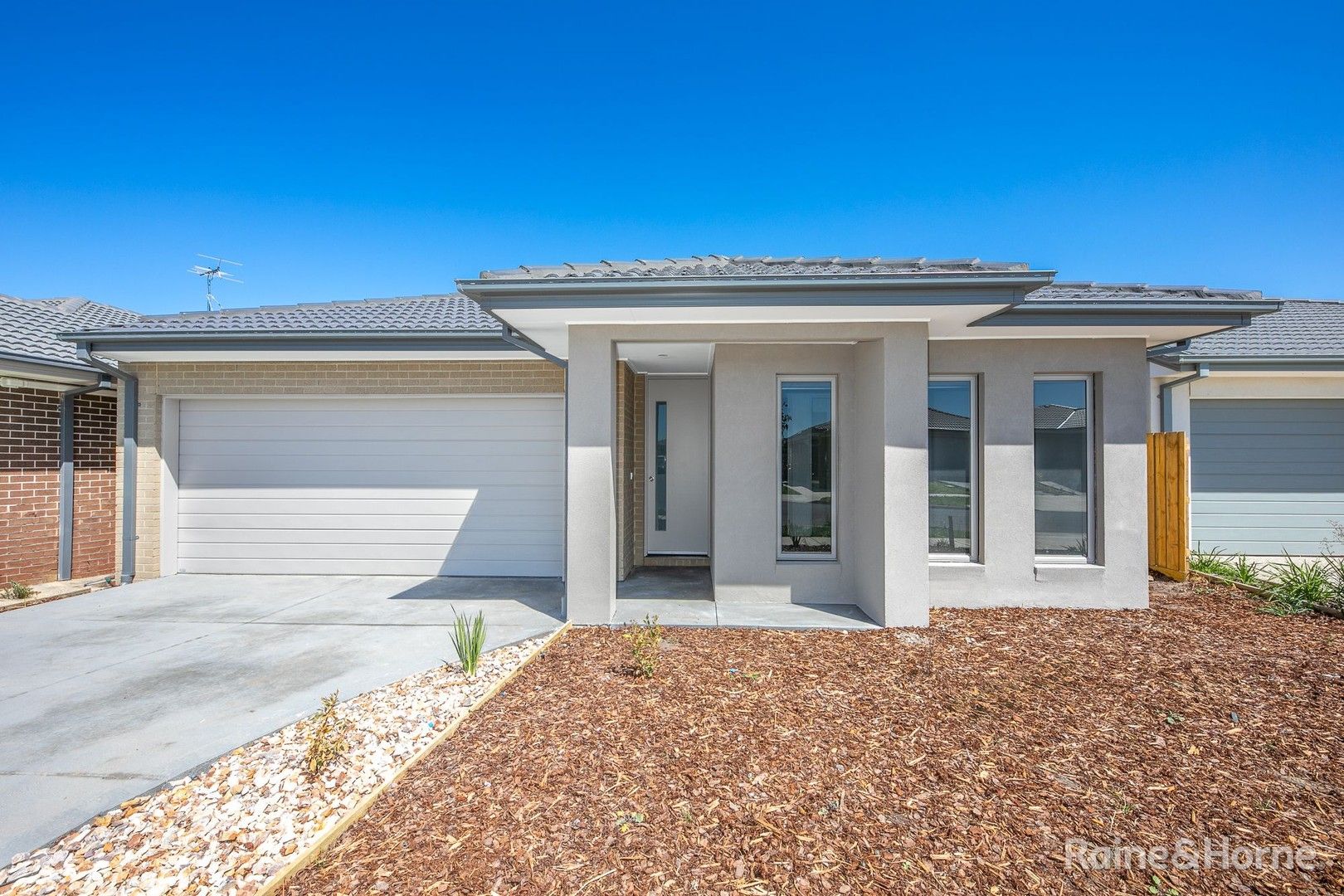 4 bedrooms House in 19 Lindbergh Boulevard DIGGERS REST VIC, 3427
