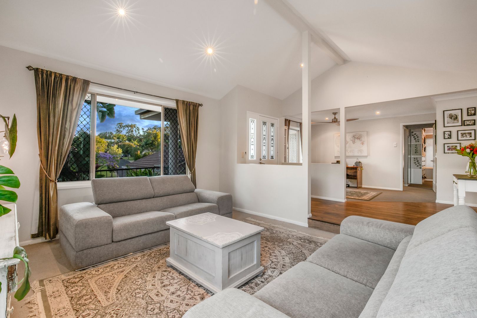 37 Gibson Crescent, Bellbowrie QLD 4070, Image 1