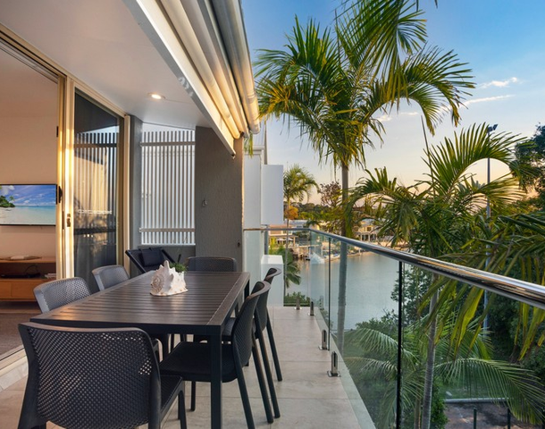 17/2 Hastings Street, Noosa Heads QLD 4567