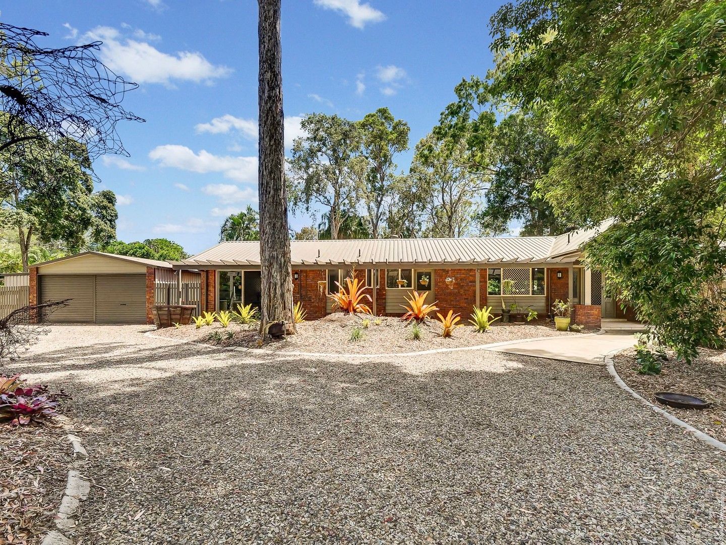 3 bedrooms House in 32 Palmwood Drive DUNDOWRAN BEACH QLD, 4655