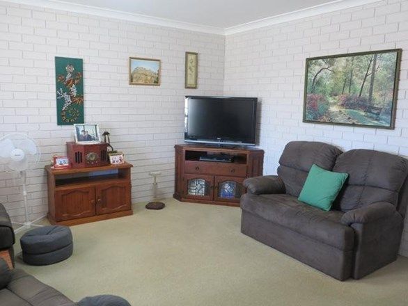 8 Falmouth Close, TARCOOLA BEACH WA 6530, Image 1