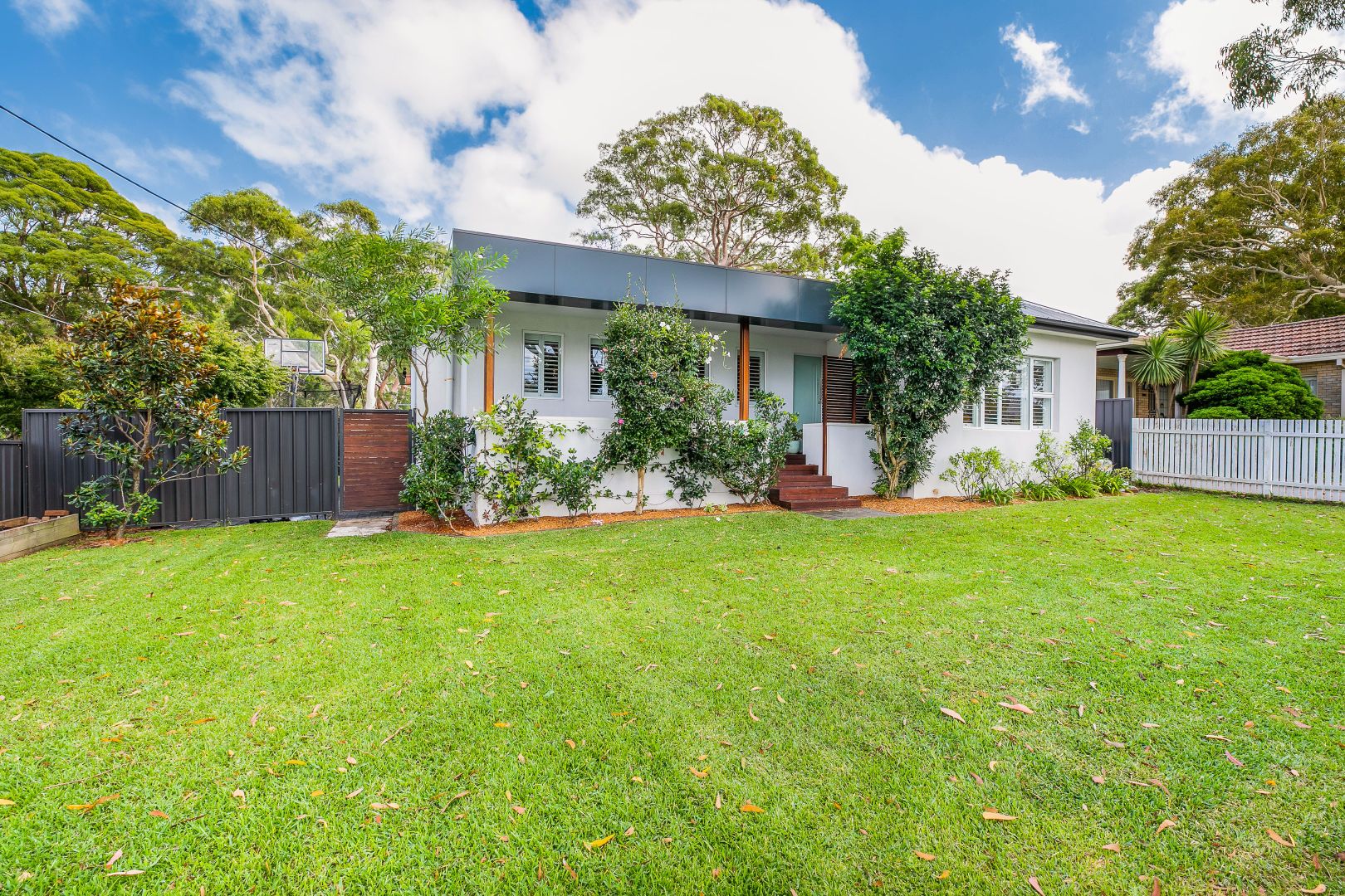 57 Saunders Bay Road, Caringbah South NSW 2229, Image 2