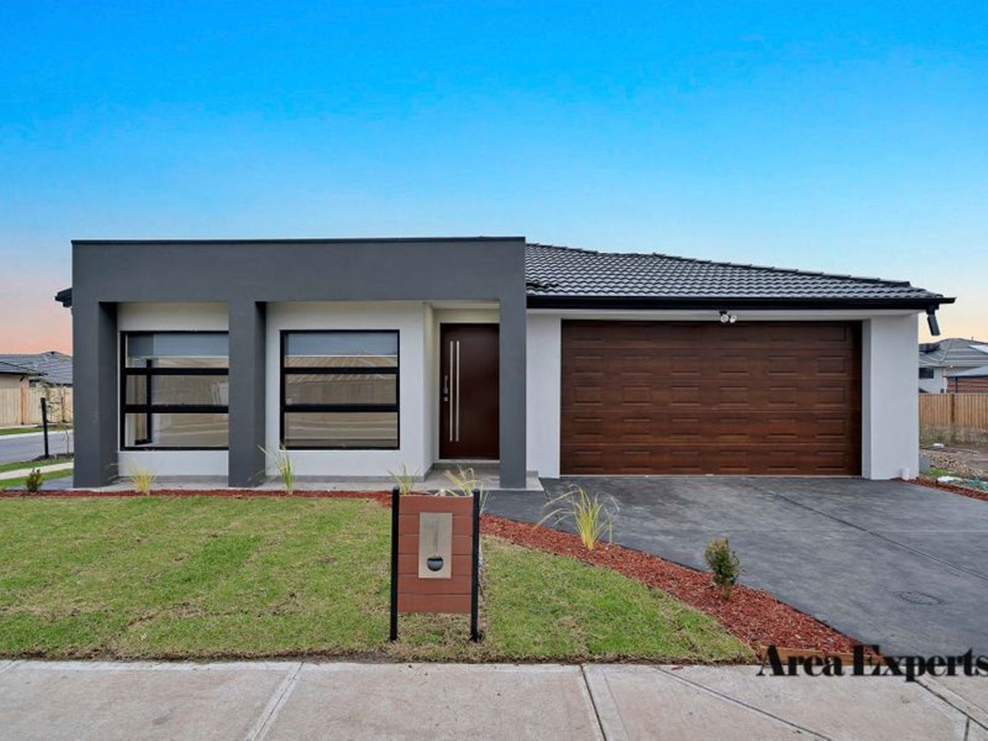 8 Levendale Street, Clyde VIC 3978