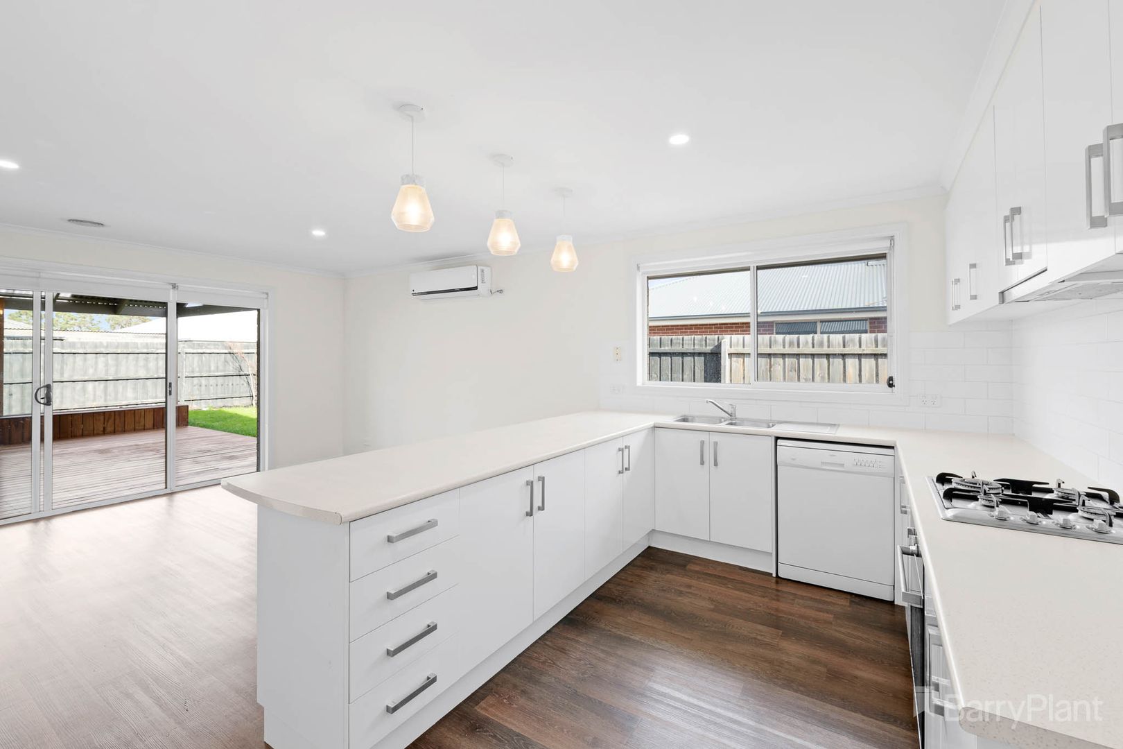 15 Goshawk Drive, Pakenham VIC 3810 House For Rent Domain