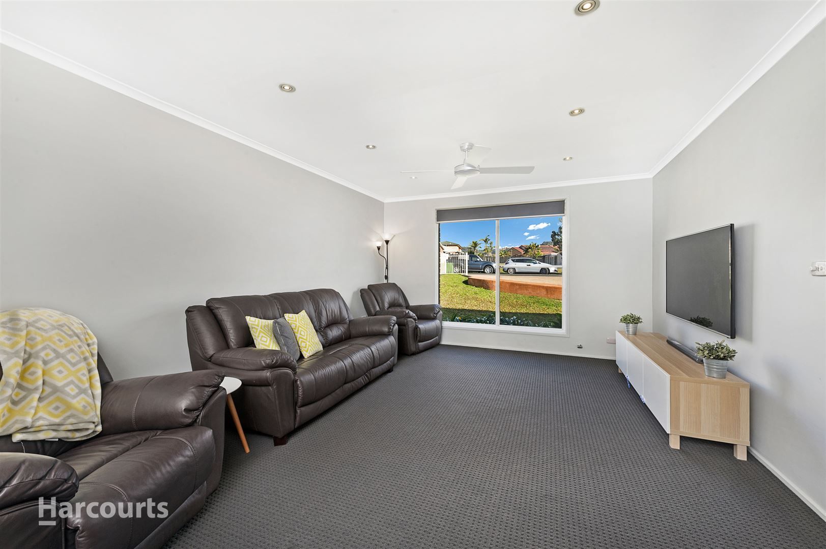 37 Coachwood Drive, Albion Park Rail NSW 2527, Image 2