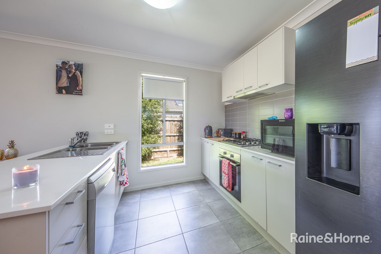 203 James Melrose Drive, Brookfield VIC 3338, Image 1