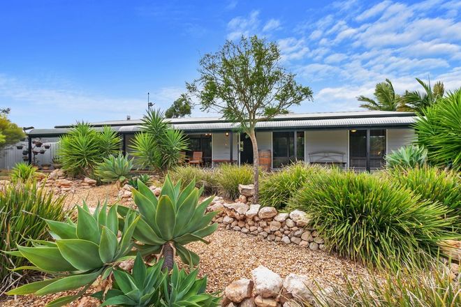 Picture of 57 Golf Course Road, TAILEM BEND SA 5260