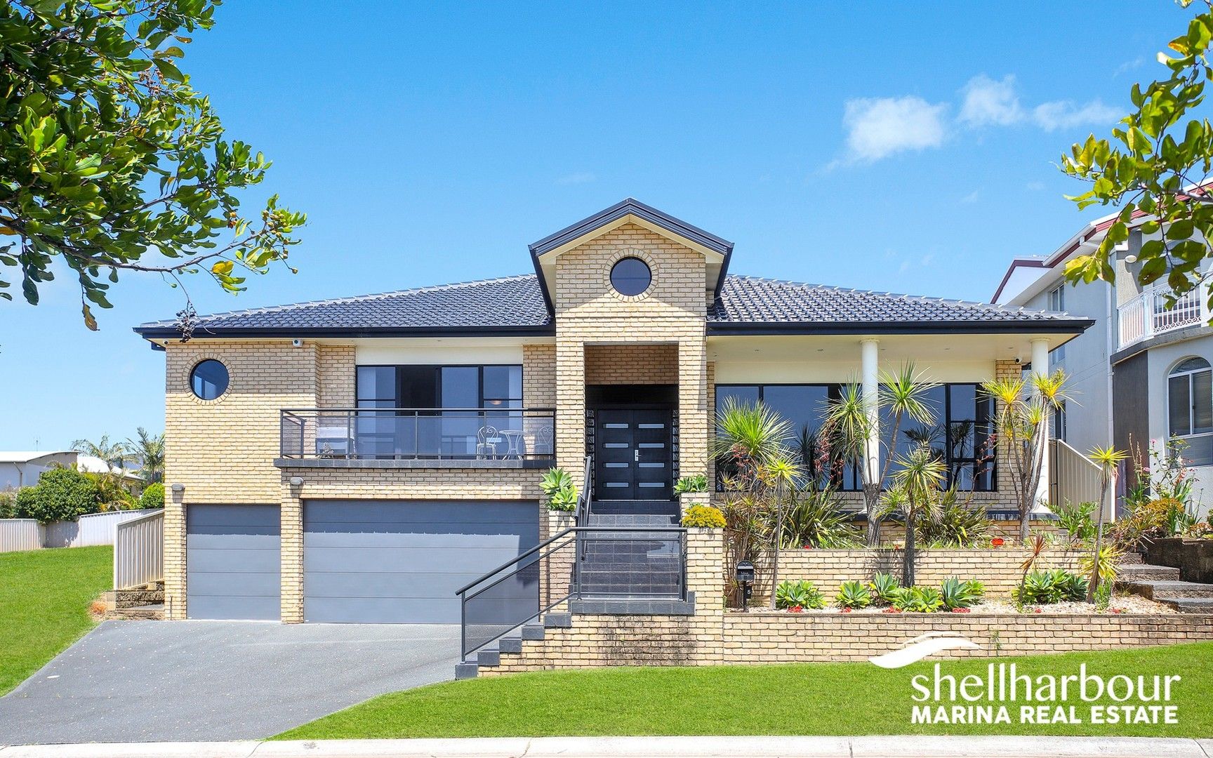 4 bedrooms House in 5 Baudin Avenue SHELL COVE NSW, 2529