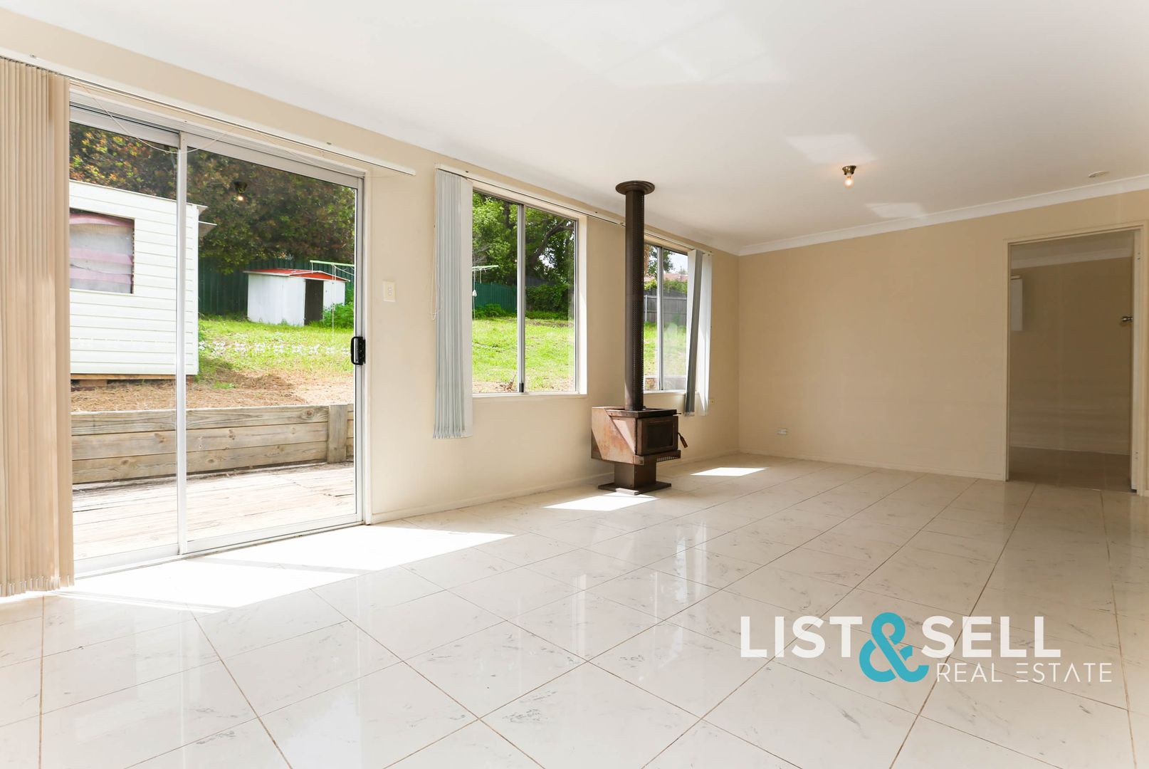 5 Fisher Place, Campbelltown NSW 2560, Image 1