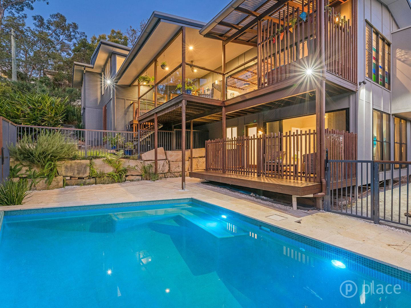 94 Majestic Outlook, Seven Hills QLD 4170
