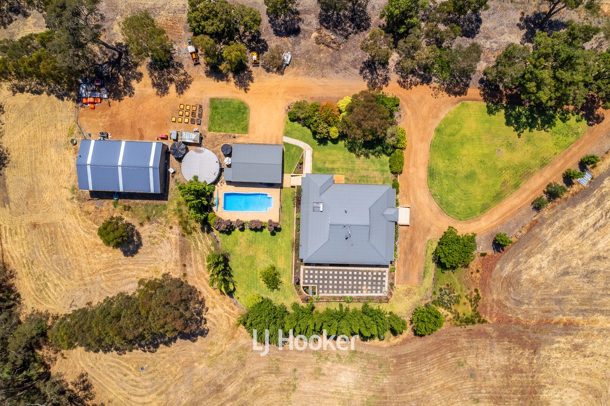 4 bedrooms Rural in 153 James Road CAPEL WA, 6271