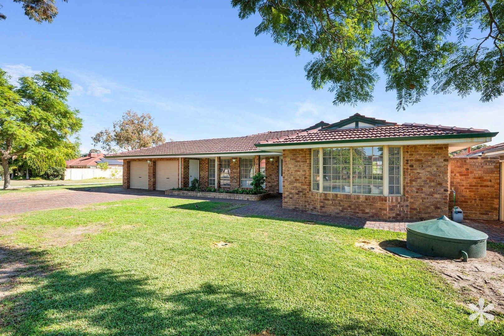 2 Andrene Court, Leeming WA 6149, Image 0