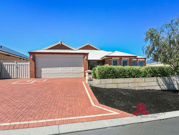 15 Peridot Street, Dalyellup WA 6230