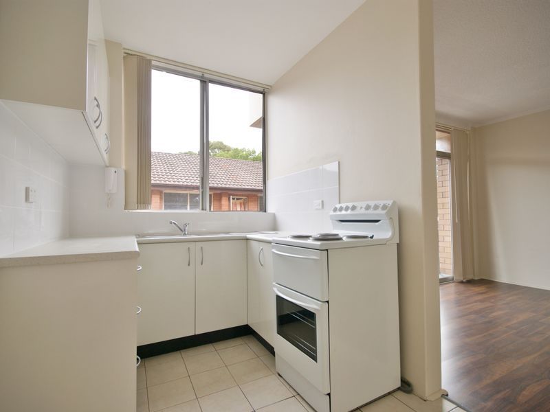 2 bedrooms Apartment / Unit / Flat in 32/142 Woodburn Road BERALA NSW, 2141