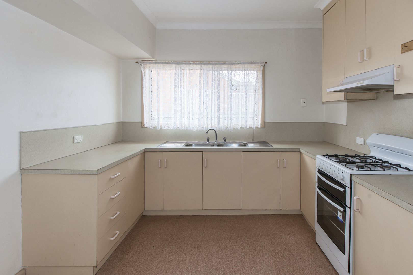 20 Dawson Street, Stawell VIC 3380 House For Rent 450 Domain