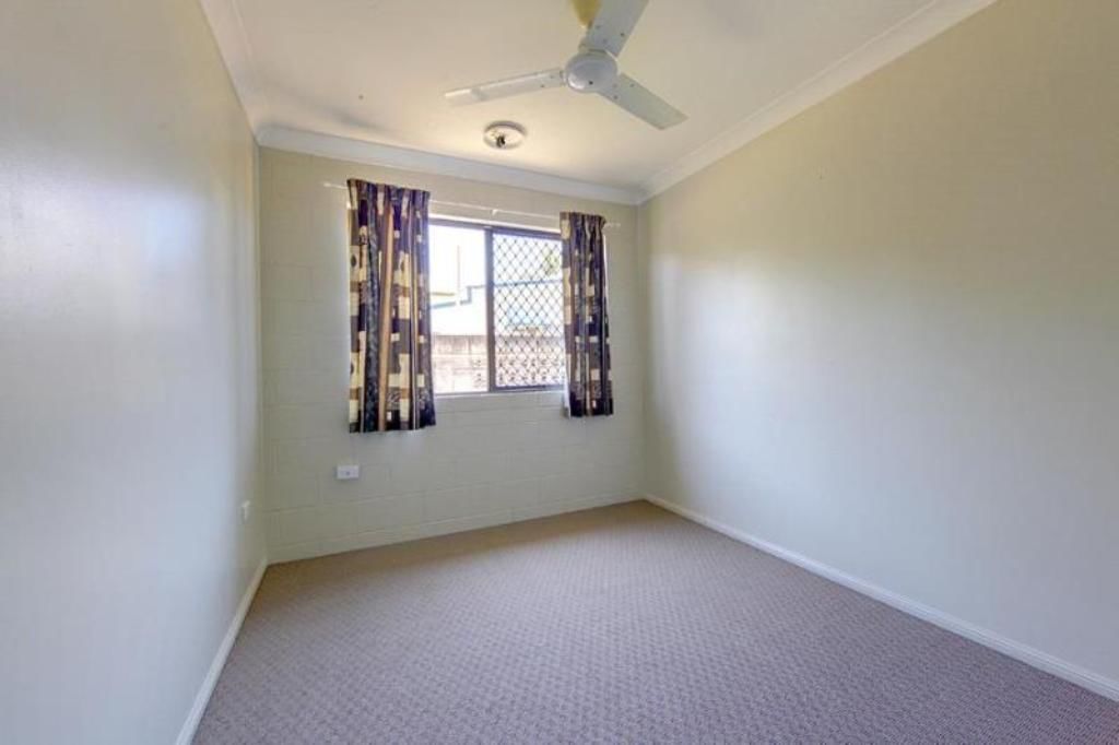 1/18 Percy Street, West End QLD 4810, Image 2