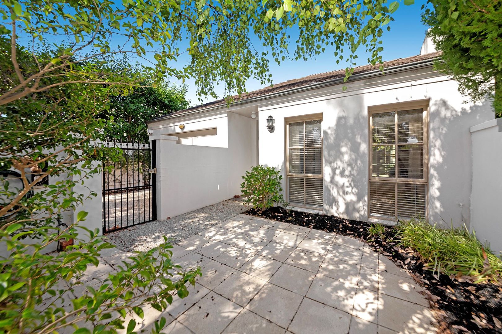 22 Camperdown, Brighton East VIC 3187 Townhouse For Rent 605 Domain