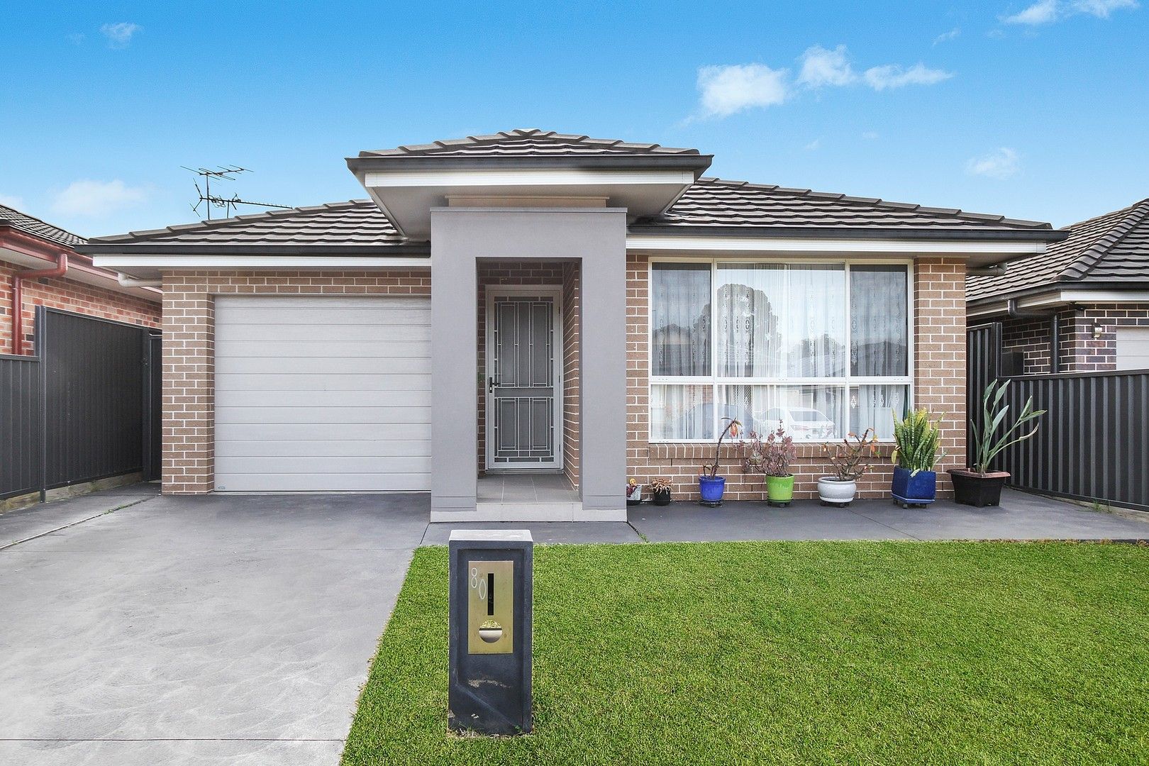 80 Tamworth Crescent, Hoxton Park NSW 2171, Image 0