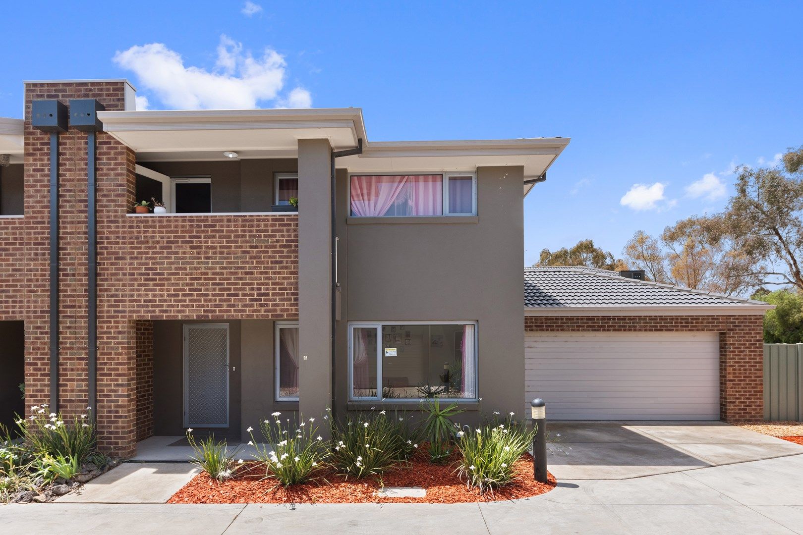 4/3 Shamrock Street, Golden Square VIC 3555, Image 0