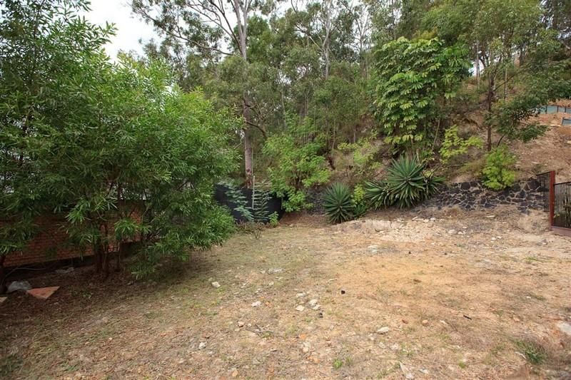 MOUNT GRAVATT QLD 4122, Image 2