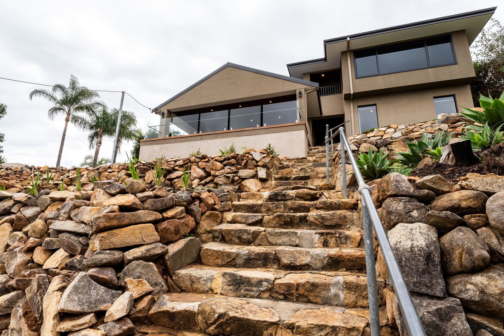 6 bedrooms House in 5 Sandover road DARLINGTON WA, 6070