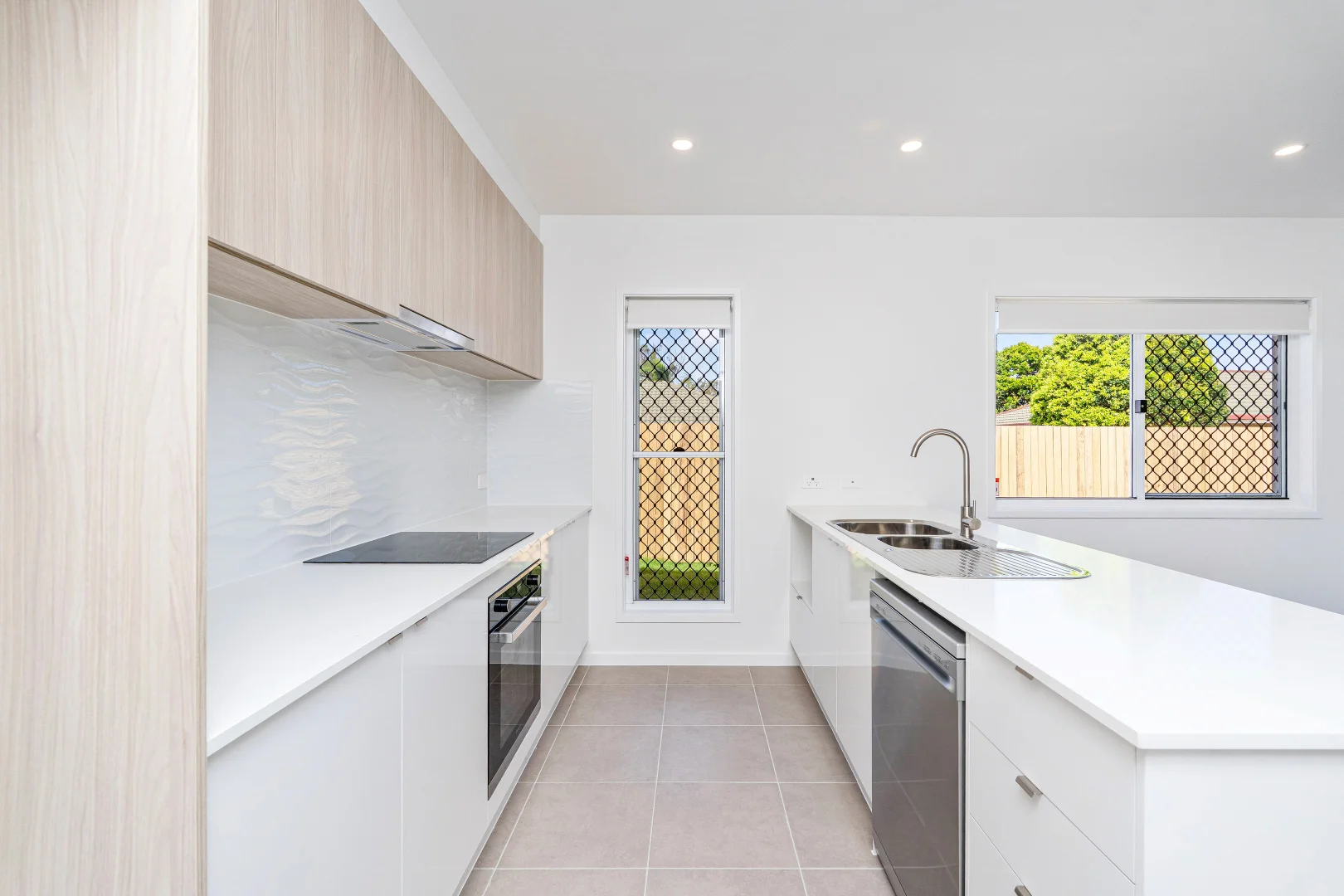 Additional image 4 of 8/124-128 Colyton Street, Torquay QLD 4655