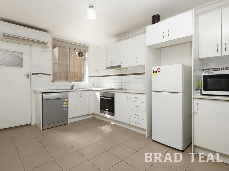 2/170 Waterloo Road, Oak Park VIC 3046, Image 2