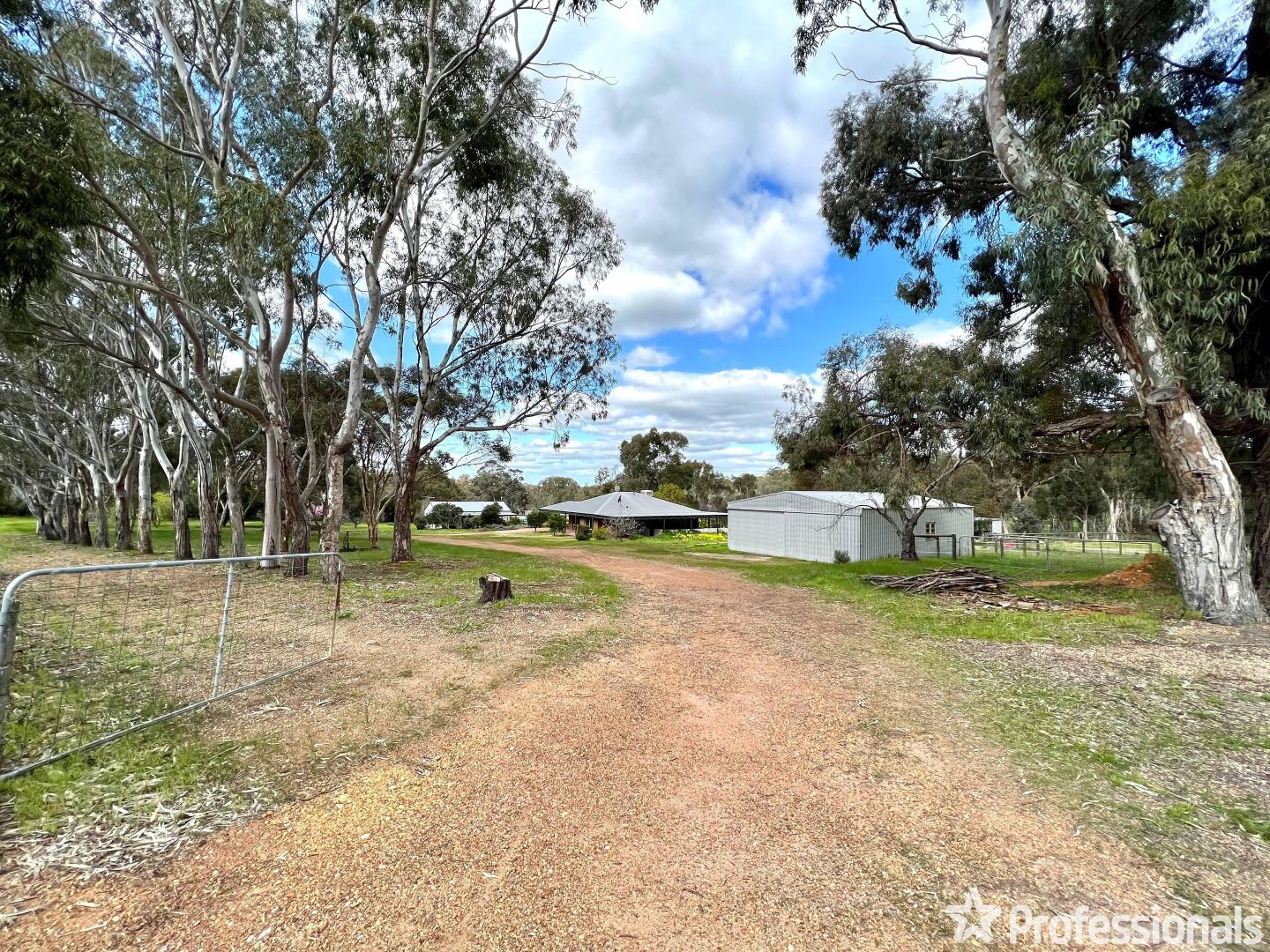 158 Tamma Road, Bakers Hill WA 6562, Image 1