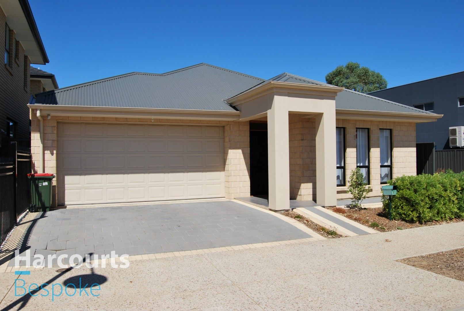 4 bedrooms House in 87 Douglas Drive MAWSON LAKES SA, 5095